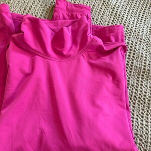 Columbia Titanium Women's Hot Pink Athletic mid layer Top